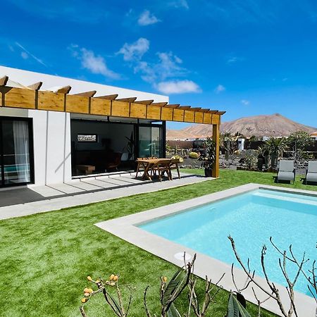 Bungalow + Piscina Independiente La Oliva Exterior foto